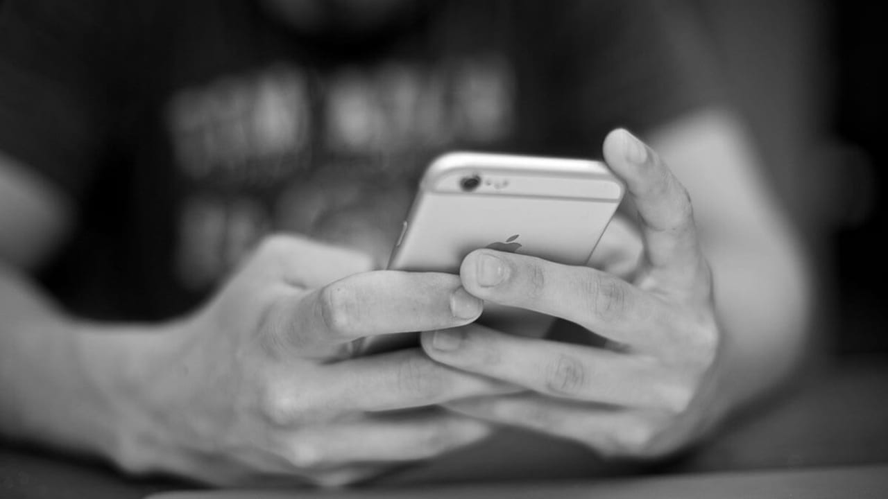 Using Social Media As A Networking Tool article image for video marketing, brand storytelling, and campaign strategy.