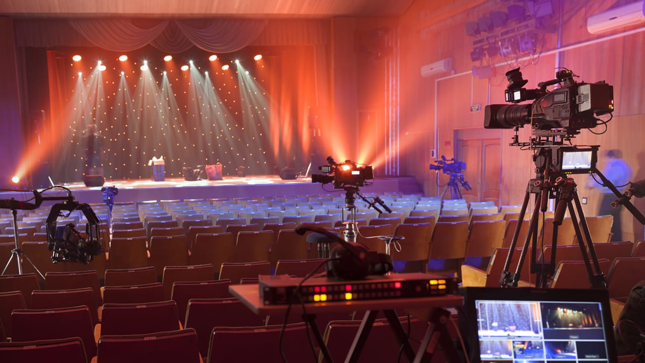 Why Should I Live Stream My Event? article visual.