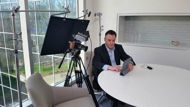 fiserv-app-demo-shoot-10