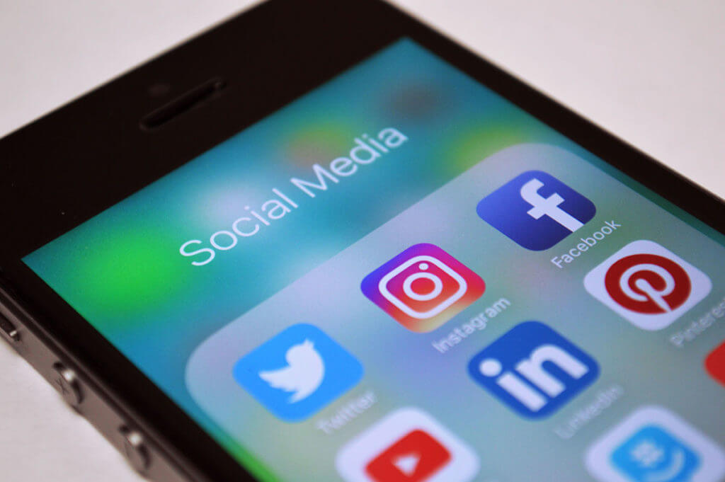 Social media apps on an iPhone