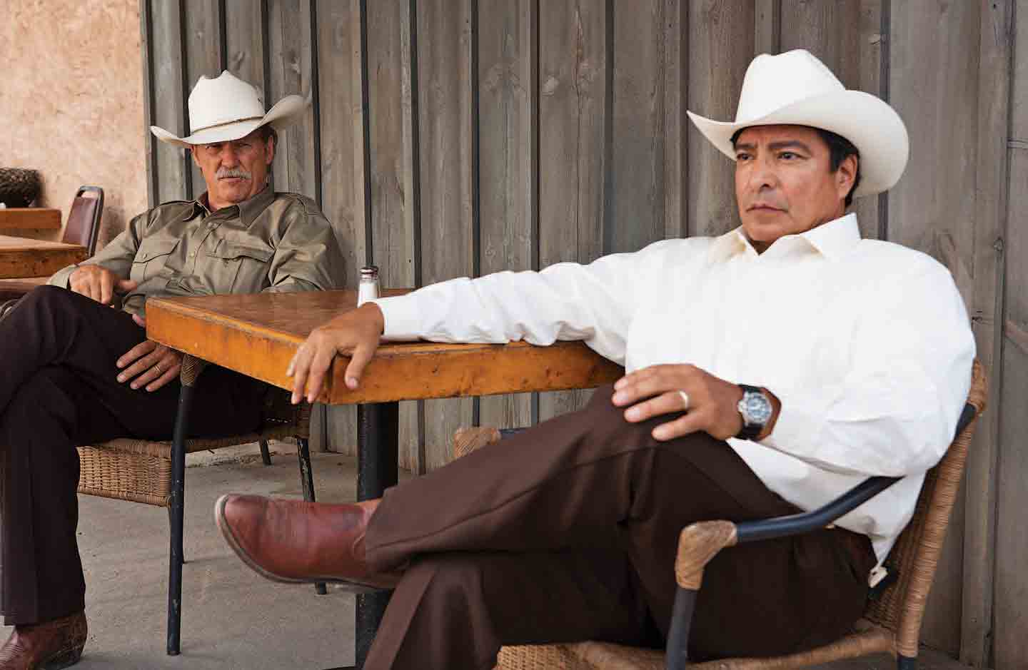 Jeff Bridges and Gil Birmingham in Taylor Sheridan's Hell or High Water